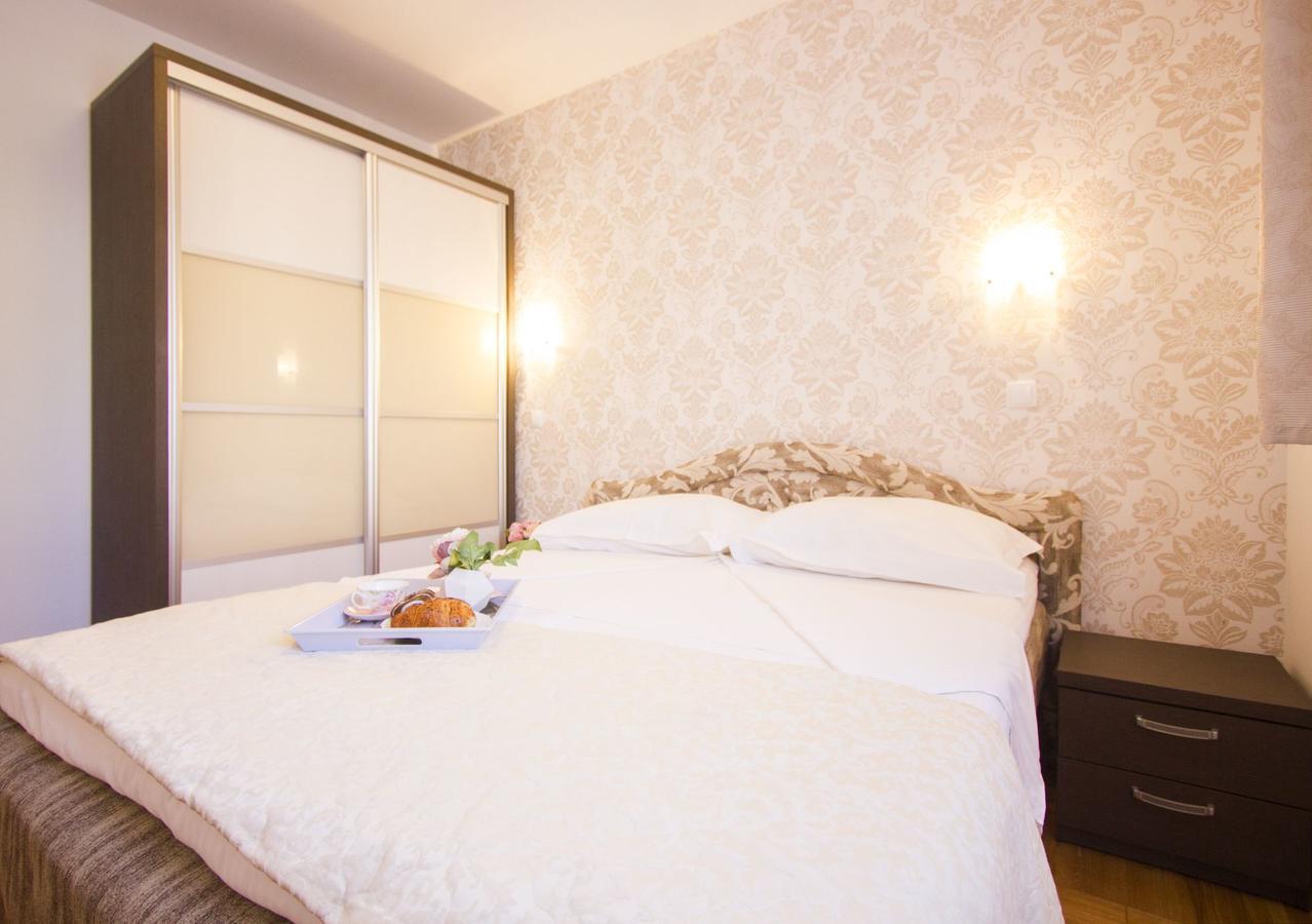 Apartments Paradise Trogir Exterior foto